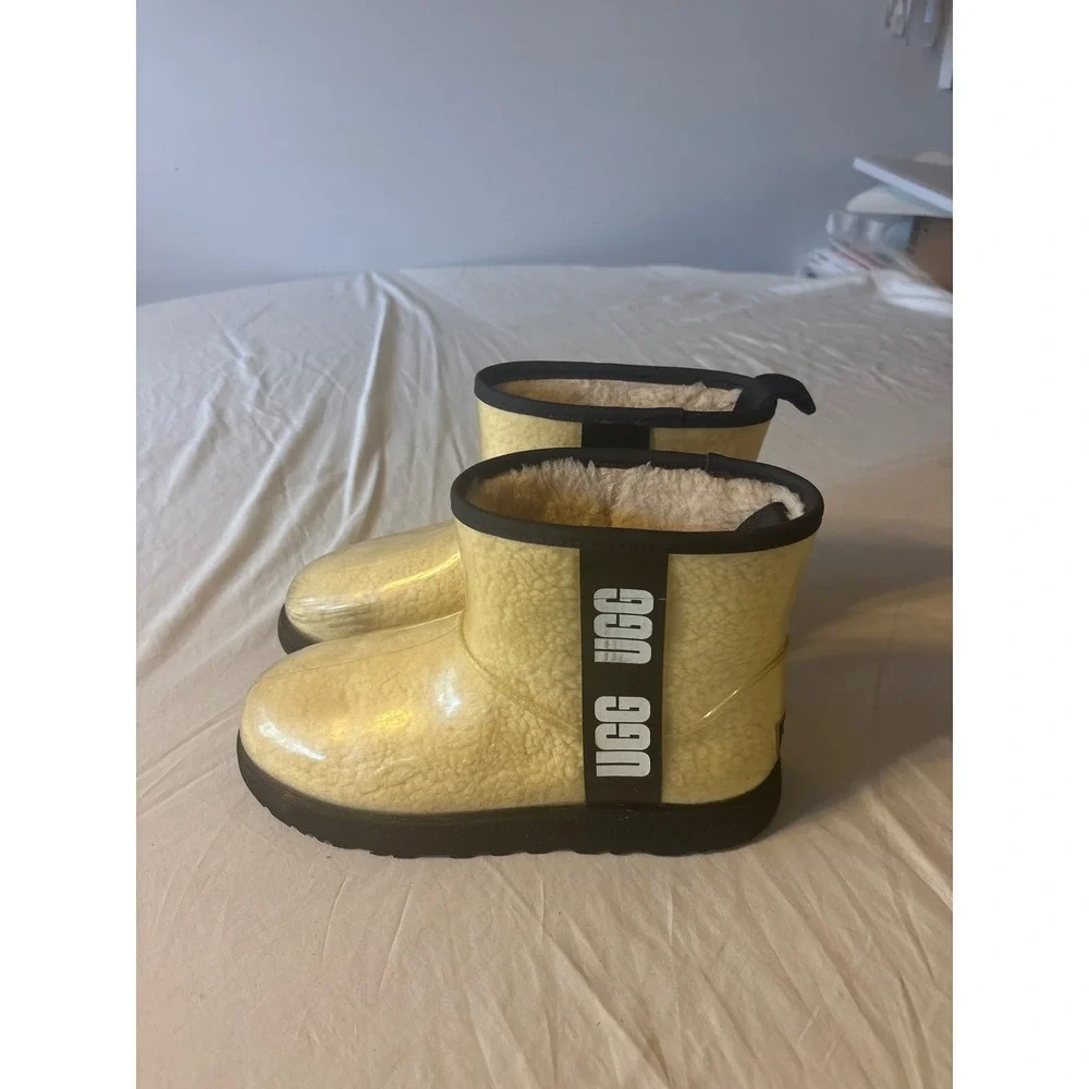 UGG Classic Clear Mini Rain Boots Women Size 9 Natural Black Good Waterproof